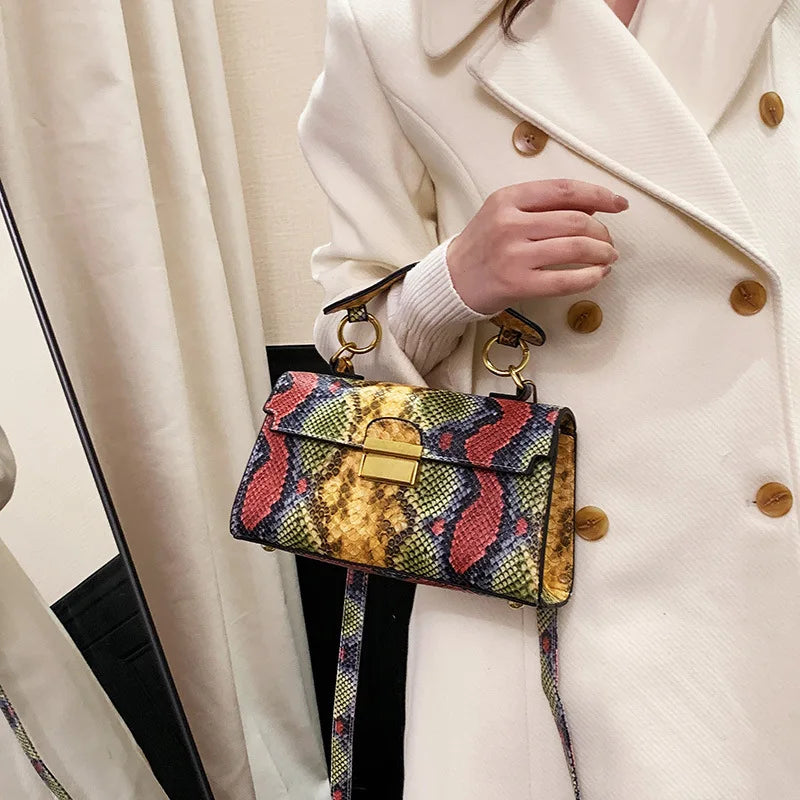 Fashionable High-end Texture Light Luxury Snake Print Niche Design Versatile Handhold Bag Shoulder Bag Crossbody Bag Armpit