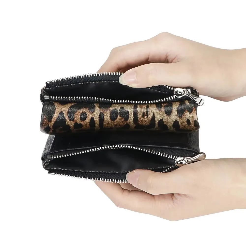 New Short Women's Wallet Coin Pocket Leopard Pattern Women's Wallet with Magnet and Photo Slot Suitable for Girls