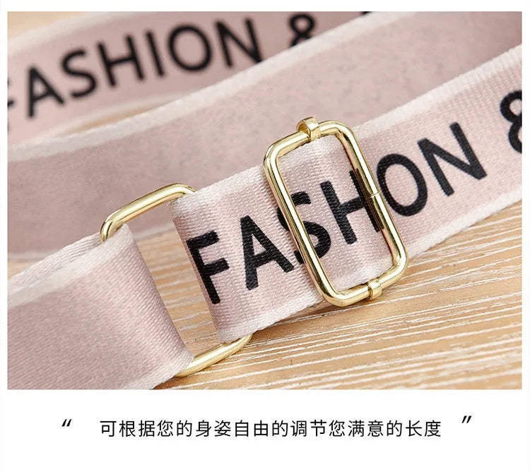 Korean version of simple and fashionable small square bag fashionable versatile shoulder messenger bag trendy mini mobile phone