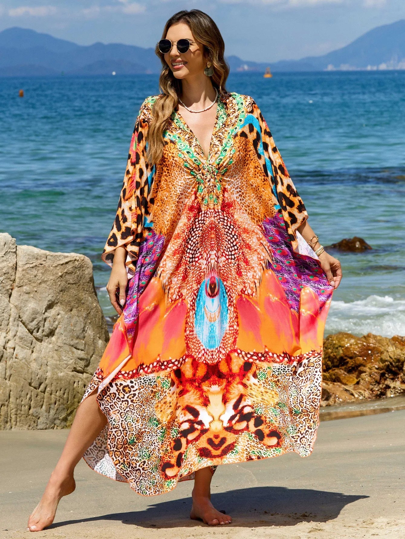 Beach Dresses Leopard Printed Kaftans for Women Hand Woven Cover Ups for Swimwear Factory Supply