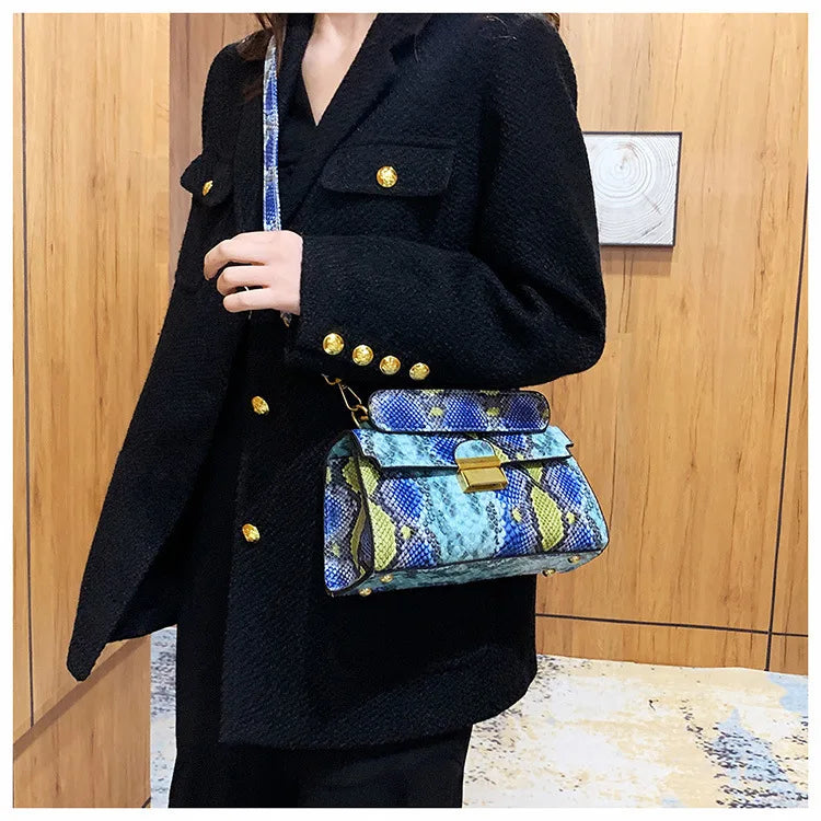 Fashionable High-end Texture Light Luxury Snake Print Niche Design Versatile Handhold Bag Shoulder Bag Crossbody Bag Armpit