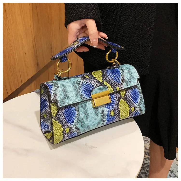 Fashionable High-end Texture Light Luxury Snake Print Niche Design Versatile Handhold Bag Shoulder Bag Crossbody Bag Armpit