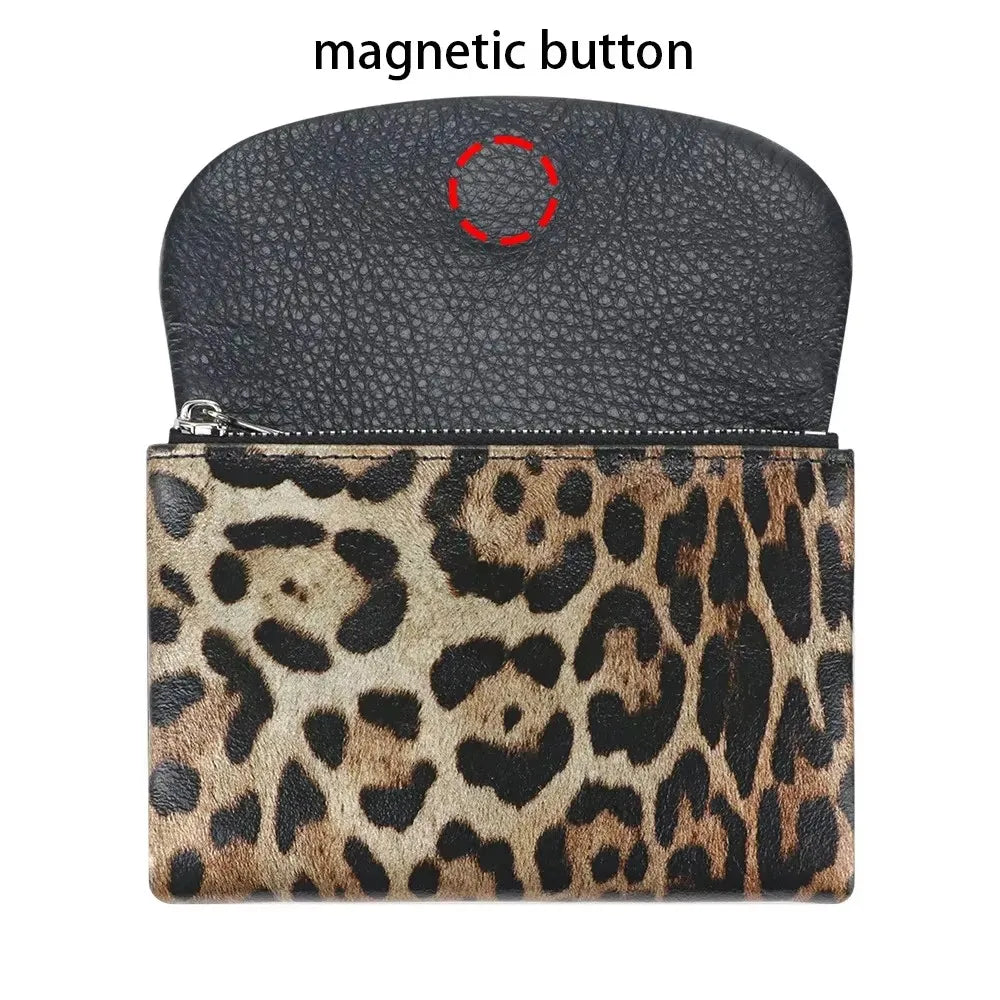 New Short Women's Wallet Coin Pocket Leopard Pattern Women's Wallet with Magnet and Photo Slot Suitable for Girls